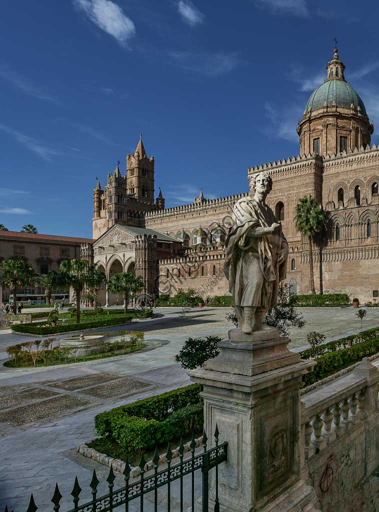 Palermo: view of the southeast side of the Cathedral (Metropolitan Cathedral dedicated to the Assumption of the Virgin Mary). UNESCO site: Arab-Norman Palermo and the cathedrals of Cefalù and Monreale.