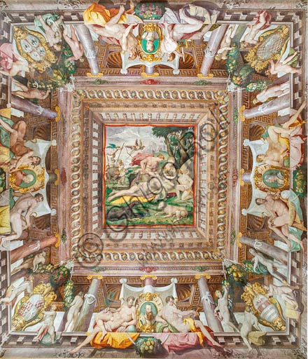  Parma, San Secondo, Rocca dei Rossi: the ceiling of the Room of Adonis. At the center of the perspective: " Death of Adonis". At the sides, in a faux porch: memorial stones of family members Rossi, Gonzaga, Riario and Medici. Frescoes by an unknown artist, perhaps Horace Samacchini, sec. XVI.