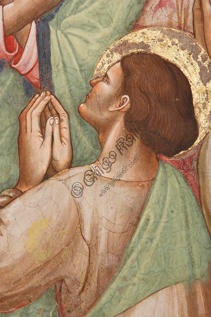 Rocca di Vignola, Cappella Contrari, parete Ovest "Pentecoste", affresco del Maestro di Vignola, anni Venti del Quattrocento. Particolare con santo in preghiera.