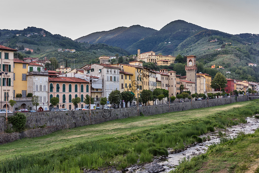 Pescia: view of the town and its creek.