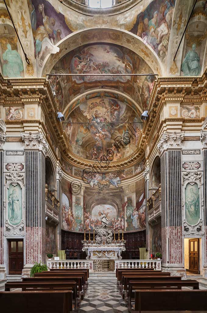 Chiesa di San Luca, interno, affreschi del coro e dell'abside:  “Predica di San Luca” e "San Luca dipinge la Vergine e le presenta la sua immagine", di Domenico Piola e Antonio Maria Haffner, 1695