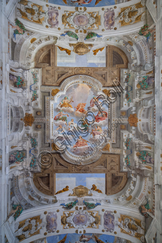 Sassuolo, Este Ducal Palace; Hall of the Guards: the ceiling of the hall with the “Bologna Quarters” by Angelo Michele Colonna, Agostino Mitelli, Baldassarre Bianchi and Gian Giacomo Monti. At the centre: "The Muses present to Apollo the literary works promoted by the Dukes of Este”.