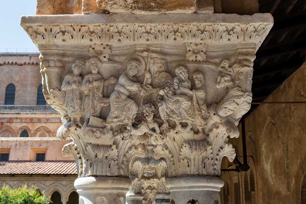 Monreale, Duomo, chiostro del monastero benedettino (XII secolo):  la faccia Sud del capitello E 24 ( "Resurrezione di Cristo e discesa al limbo").