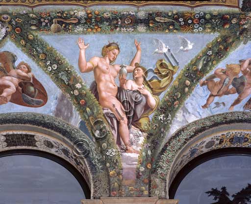 Rome, Villa Farnesina, Loggia of Cupid and Psyche: one vault pendentive depicting Psyche submitting Venus the urn containing the beauty of Proserpine..Fresco by  Giulio Romano on a Raphael's draft (1517-18).