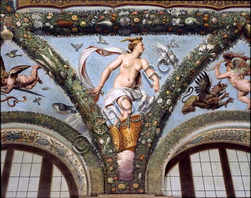 Rome, Villa Farnesina, Loggia of Cupid and Psyche: one vault  pendentive depicting Venus on the cart, pulled by white doves.Fresco by  Giulio Romano on a Raphael's draft (1517-18).
