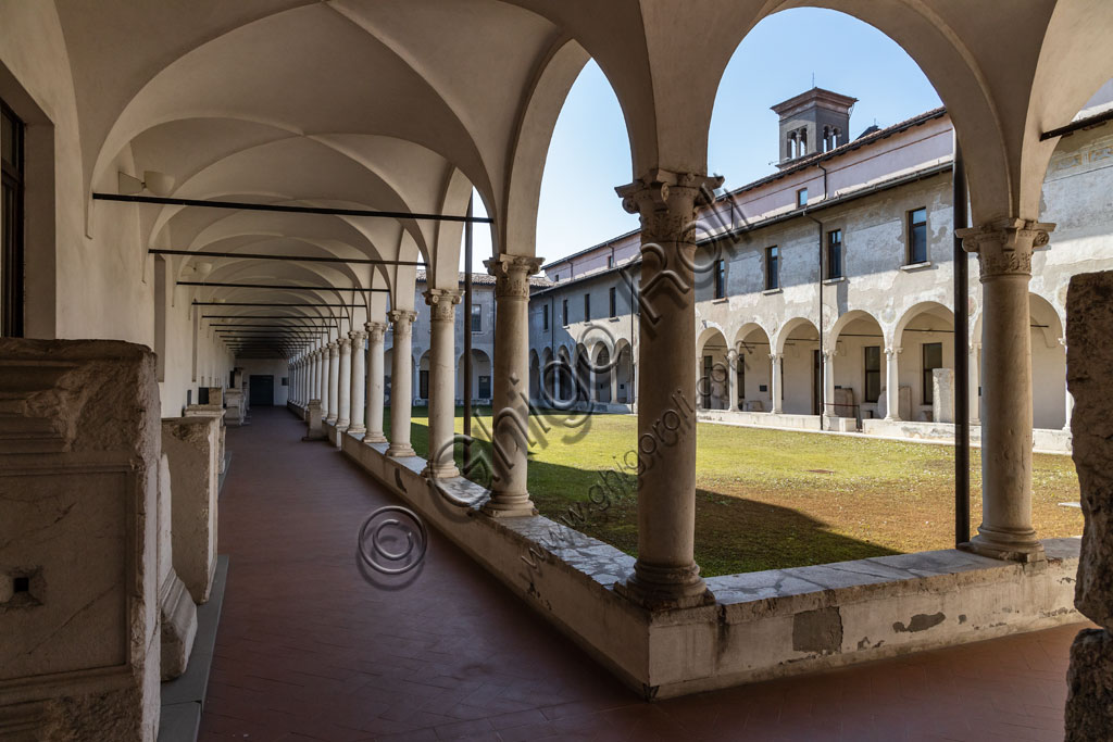 Brescia, "Santa Giulia, Museo della Città", (sito Unesco dal 2011): il chiostro rinascimentale.