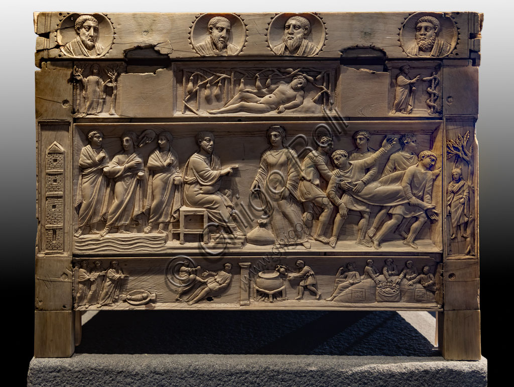 Brescia, "Santa Giulia, Museum of the City" (Unesco site since 2011).Church of Santa Maria in Solario: lipsanoteca (ivory reliquary casket, IV century. 37 images display characters and episodes of the Bible. It is one of the most important examples of early Christian art.