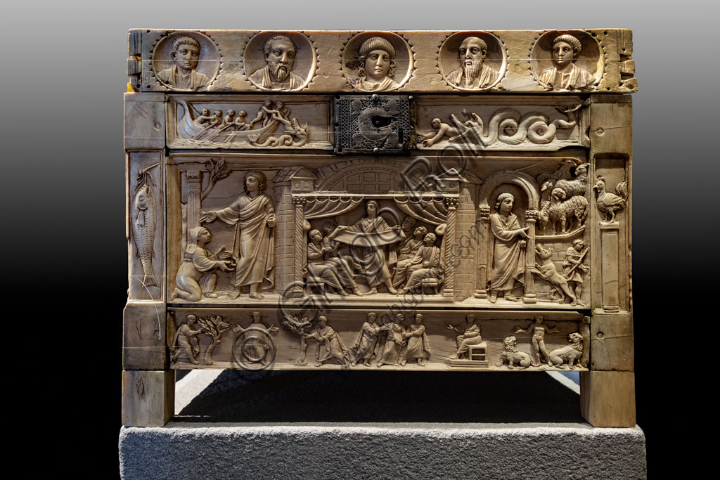 Brescia, "Santa Giulia, Museum of the City" (Unesco site since 2011).Church of Santa Maria in Solario: lipsanoteca (ivory reliquary casket, IV century. 37 images display characters and episodes of the Bible. It is one of the most important examples of early Christian art.