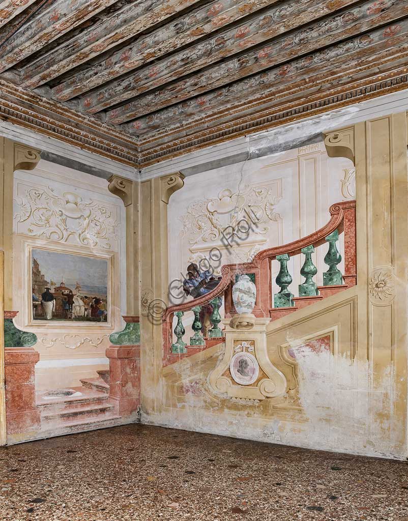 Vicenza, Villa Valmarana ai Nani, Foresteria, Stanza delle scene carnevalesche: "Servo Moro sul finto scalone". Affreschi di Giandomenico Tiepolo, 1757.