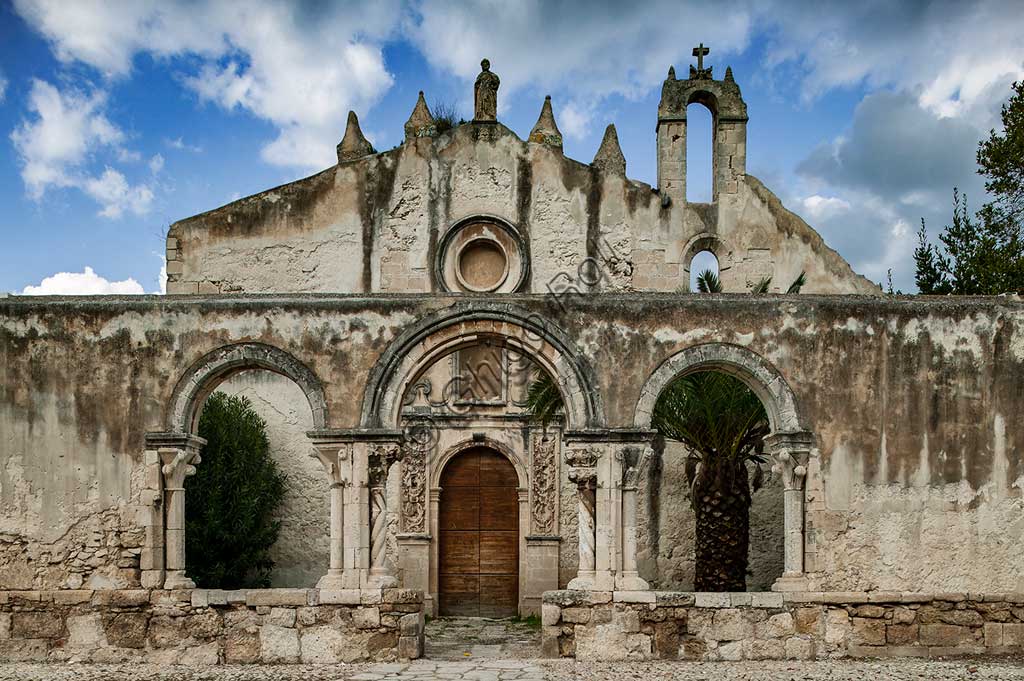 Syracuse: view of the Church of St John at the catacombs.