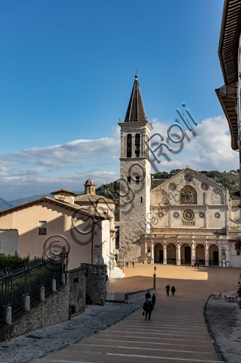 Spoleto: la piazza del Duomo (Cattedrale di Santa Maria Assunta).