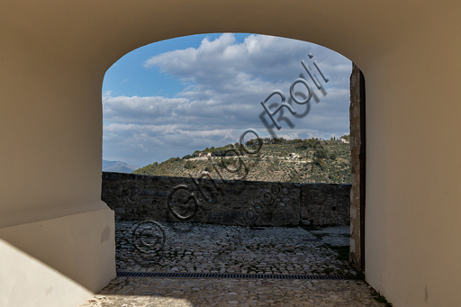 Spoleto, Rocca Albornoz: veduta dalla fortezza verso nord. 