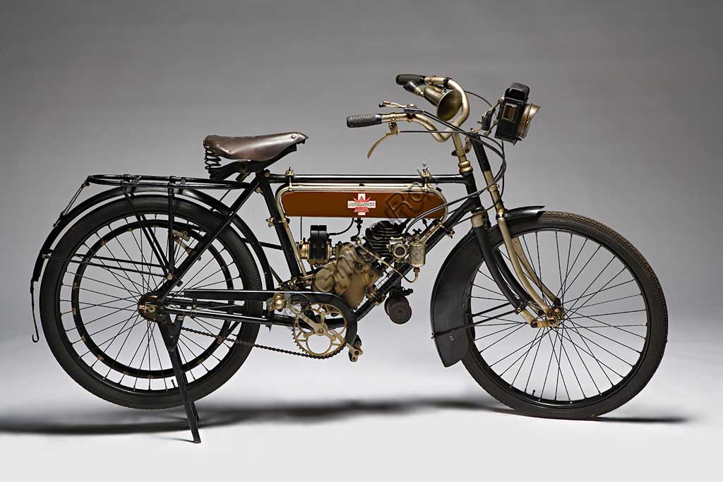 Ancient Motorbike Motosacoche M5