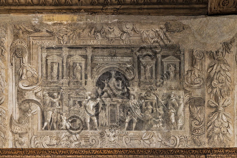 Teatro Olimpico, sala del vestibolo (anteodeo): affresco monocromo riproducente allestimenti teatrali curati dall’accademia.  L’affresco è attribuito ad Alessandro Maganza.