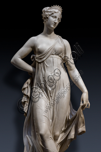 "Tersicore danzante (Danzatrice)", 1820, di Gaetano Matteo Monti (1776 - 1847), marmo.  Particolare.