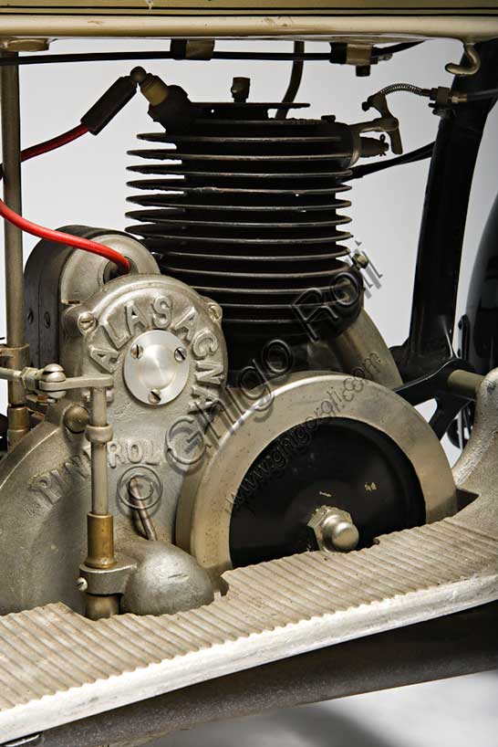 Vintage BMP Type Sport motorcycle.Brand: Soc. Brevetti Malasagna Pinerolomodel: Sport typecountry: Italy - Turinyear: 1921conditions: restoreddisplacement: 239 cc. (bore and stroke 66 x 70)engine: single-cylinder two-stroke gearbox: four ratios split between a gearbox and a reducer with coaxial control on the tank and final belt transmissionEmilio Malasagna is active in Pinerolo with his brother, starting from 1920. He produces motorcycles from 1920 until '24. Some technical characteristics, as well as the place of production, suggest that this bike, like the others built by BMP and very similar to this one, was designed especially for climbs. Its peculiar characteristics that suggest a particularly heavy use are the large and deep finning of the cylinder, the lubrication system which, in addition to the use of a 10% mixture, also included a pump for the extra drip oil, but above all the particular type of two-speed