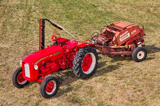 Old Tractor.Make: BucherModel: D - 2000Year: 1962Fuel: Diesel oilNumber of Cylinders: 2Displacement: 2.000 ccHorse Power:  28 HPCharacteristics: MWM engine