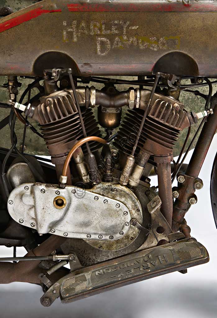Ancient Motorbike Harley-Davidson T - Side. Engine.