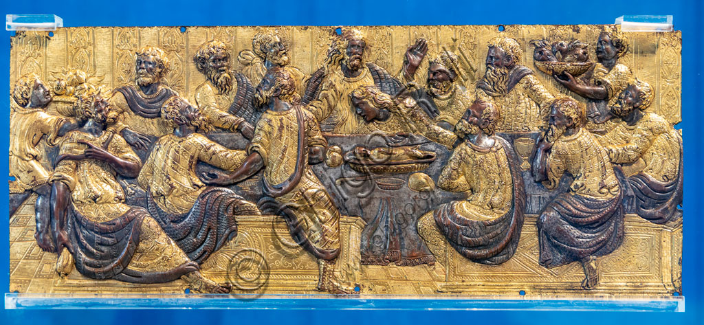 Brescia, Pinacoteca Tosio Martinengo: "Last Supper", by Master from Emilia, gilded chiselled bronze, 1540 - 1560.