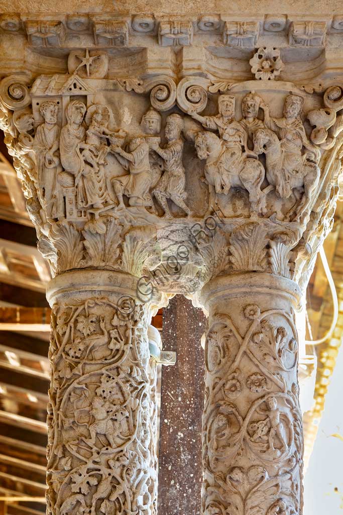  Monreale, Duomo, the cloister of the Benedectine monastery (XII century): the Northern side of the capital E 1 (" The Magi's Journey and Adoration").