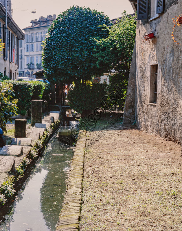  Vicolo dei Lavandai: ancient wash house where professional launderers did their laundry.