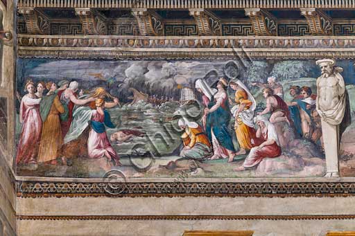 Roma, Villa Farnesina, la Sala delle Prospettive, fregio superiore con scene mitologiche ispirate alleMetamorfodidi Ovidio.  Scena di diluvio con Alcione e Ceice.Affreschi di Baldassarre Peruzzi e bottega (1517-18). Ceice è una figura della mitologia greca, figlio di Espero e discendente di Eracle.Sposò Alcione e la loro unione fu tanto felice che questa un giorno lo volle apostrofare "Zeus". Il re degli dei si indignò per questo affronto e scatenò una tempesta mentre Ceice era in viaggio per mare, facendolo annegare. La sua ombra apparve ad Alcione che, capita la morte, si gettò nelle acque per raggiungerlo.Gli dei, commossi, ne ebbero pietà e li trasformarono in alcioni (un tipo di uccello, probabilmente un martin pescatore o una specie di gabbiano). Il loro nido vicino al mare, veniva continuamente distrutto dalle onde. Zeus ebbe nuovamente pietà e placò il mare per sette giorni, prima e dopo il solstizio d'inverno, affinché potessero riprodursi.Gli alcioni (uccelli) vennero consacrati a Teti ed erano il collegamento tra cielo e mare. Divennero anche il simbolo di una celere pace e tranquillità.